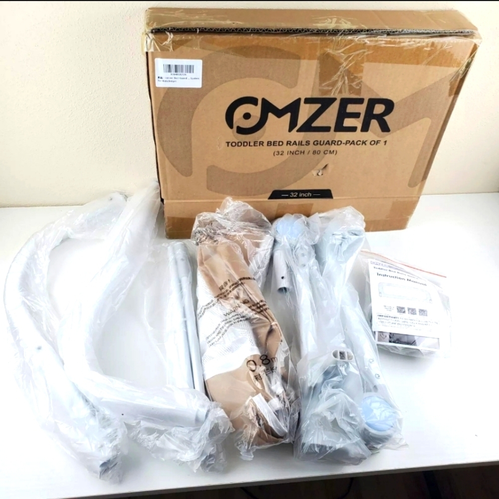 OMZER Toddler Bed Rails Guard.‎ 32" Toddler Bed Rail Guard New in Box Beige